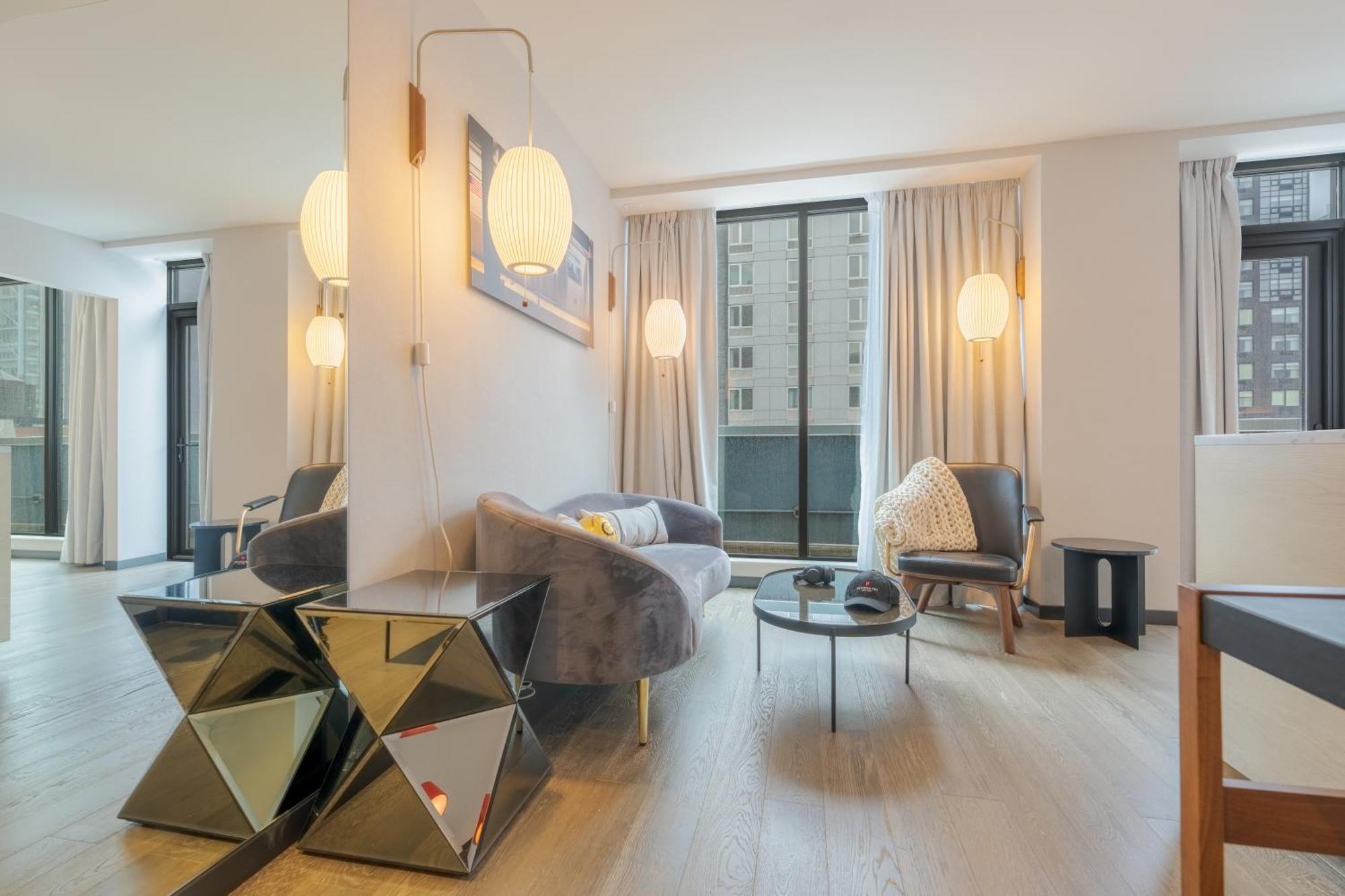 Pestana Cr7 Times Square Hotel New York Exterior photo